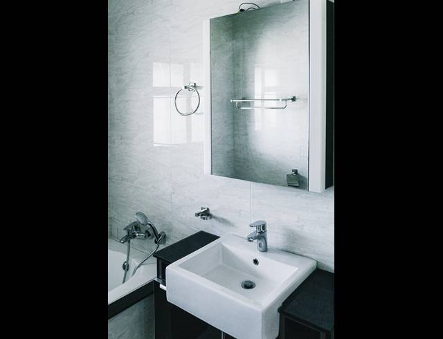 2 BEDROOM APARTMENT FOR SALE IN FOURWAYS
